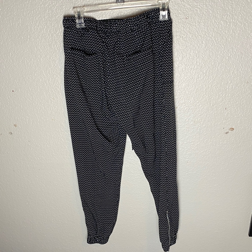 Women's Black Dash Jogger Pants - Picture 7 of 9